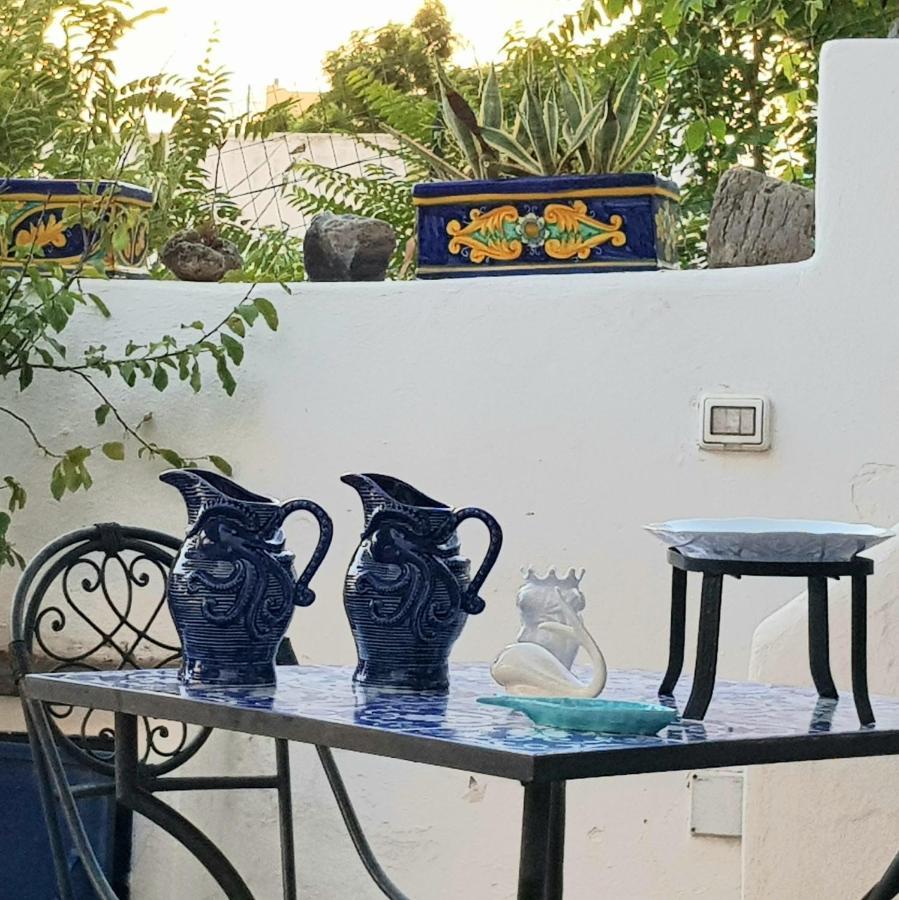 La Villa Rossa Salina  Extérieur photo