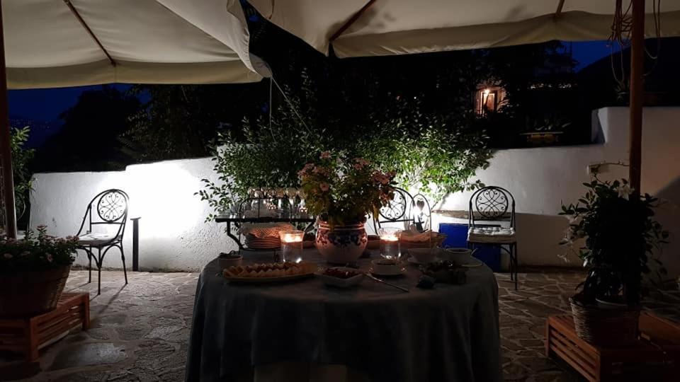 La Villa Rossa Salina  Extérieur photo