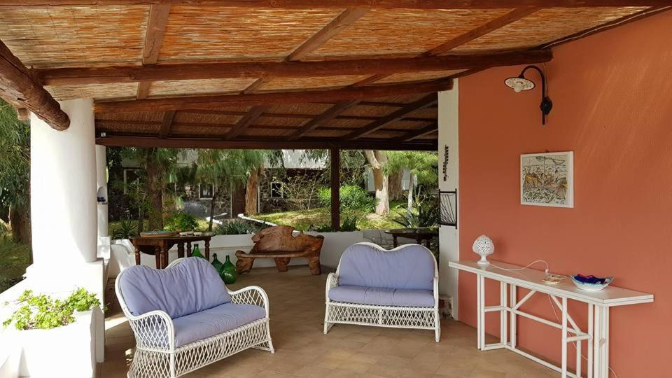 La Villa Rossa Salina  Extérieur photo