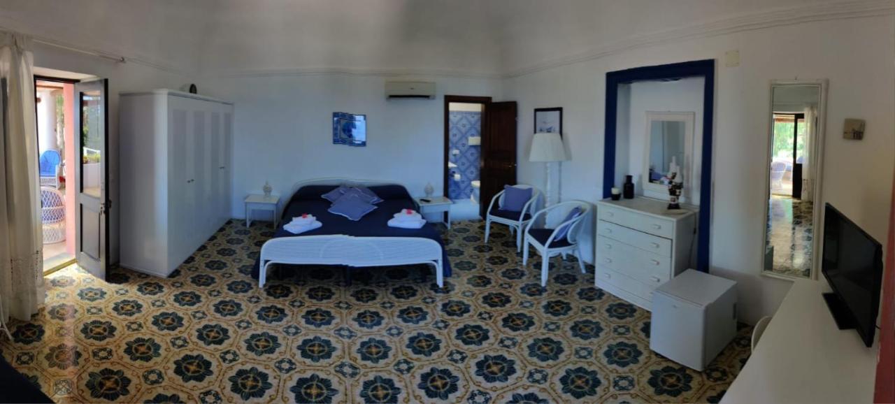 La Villa Rossa Salina  Extérieur photo